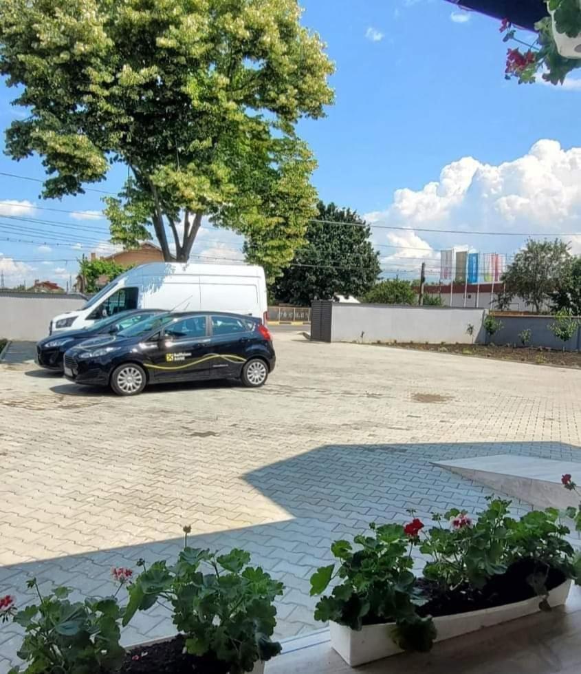 Отель Casa Domneasca Джурджу Экстерьер фото